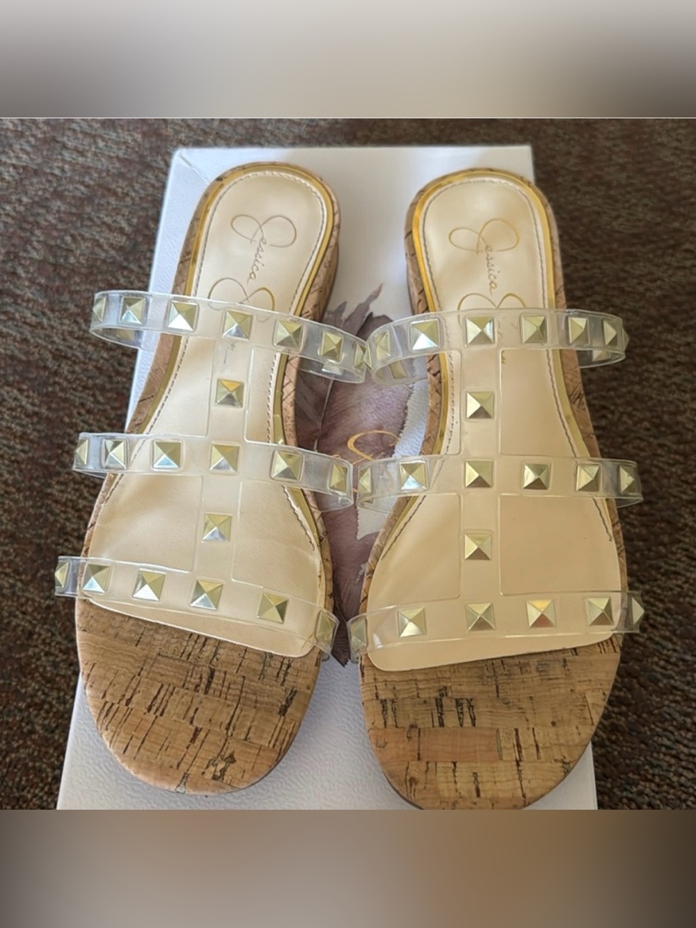 Jessica Simpson cork clear sandal with gold studs, small heel slide size 7.5